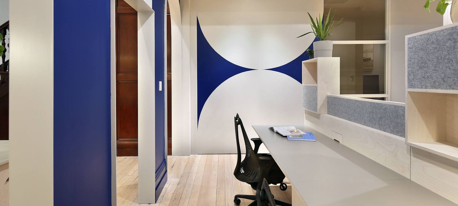 10 Person Coworking Space at King Street, Melbourne | Office Hub