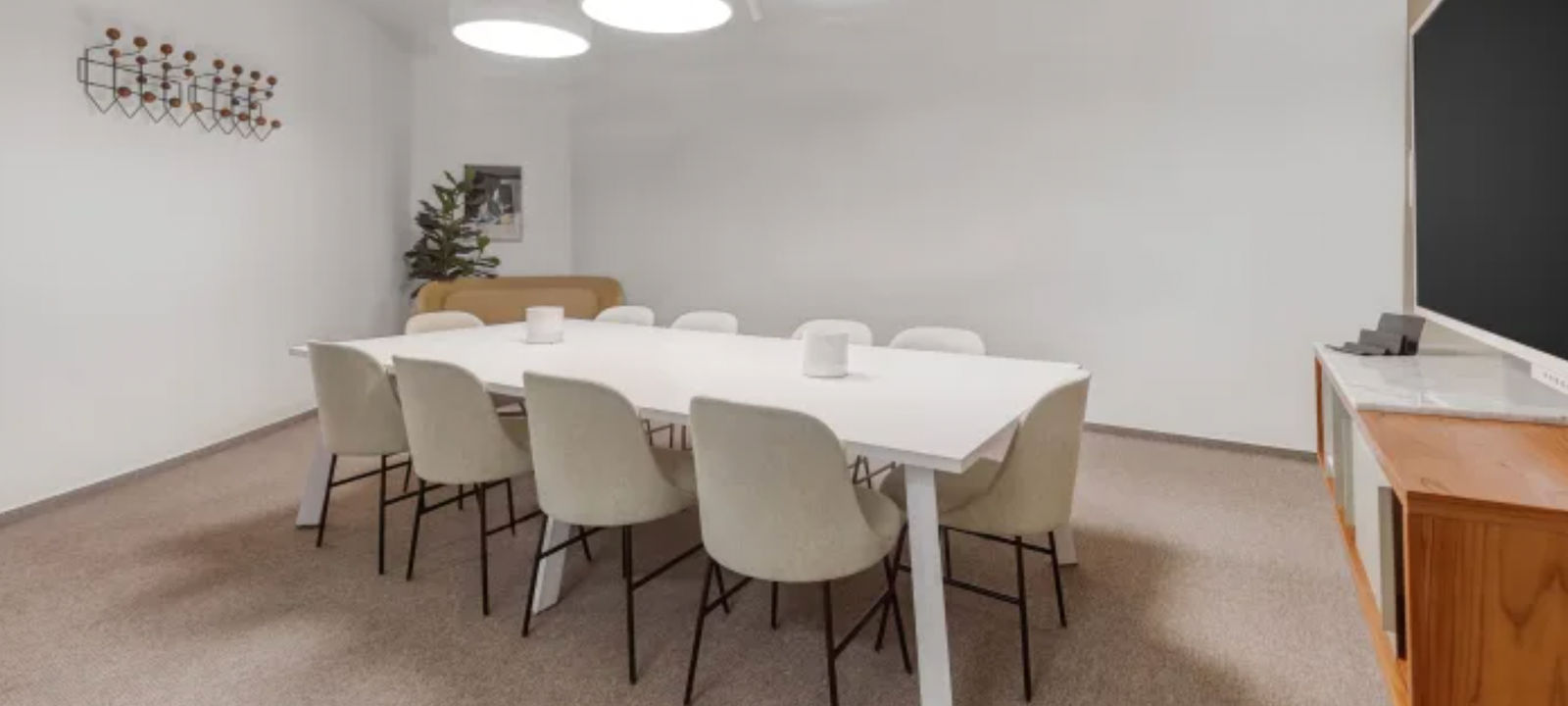 150 Riverside Parkway, Fredericksburg - Image 1