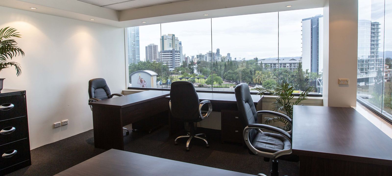 46 Cavill Avenue, Surfers Paradise - Image 1