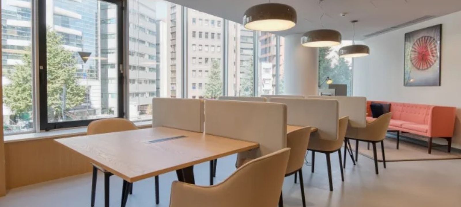 61 Praca Do Bom Sucesso, Porto - Image 1