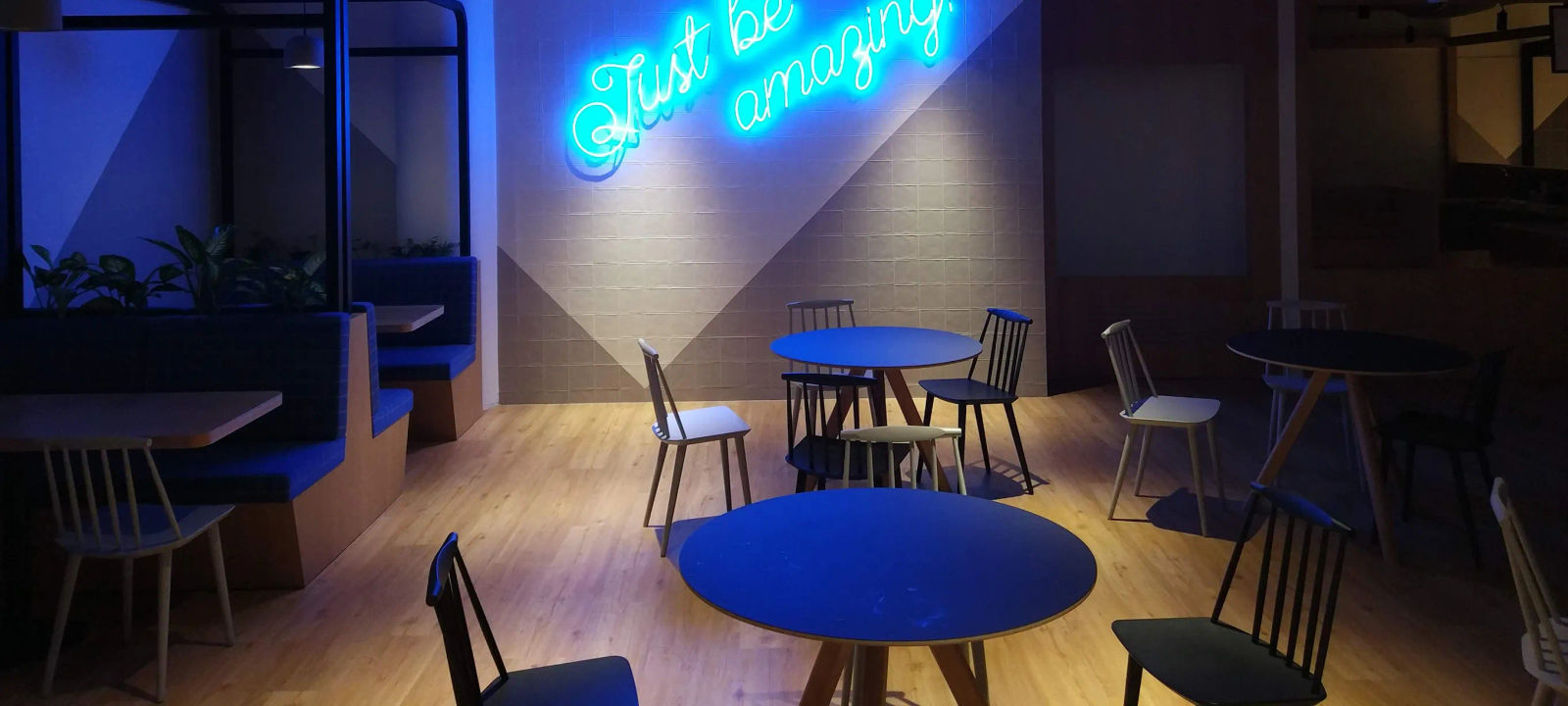 6 Raffles Boulevard, Singapore - Image 1