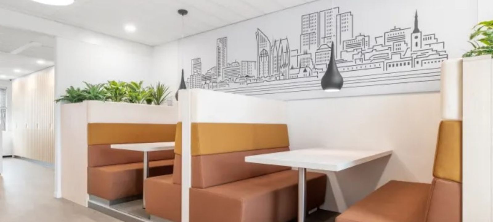 982/4 Kacirkova, Prague - Image 1