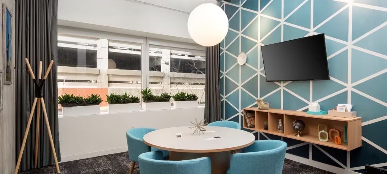 360 N Pacific Coast Hwy, El Segundo - Image 1