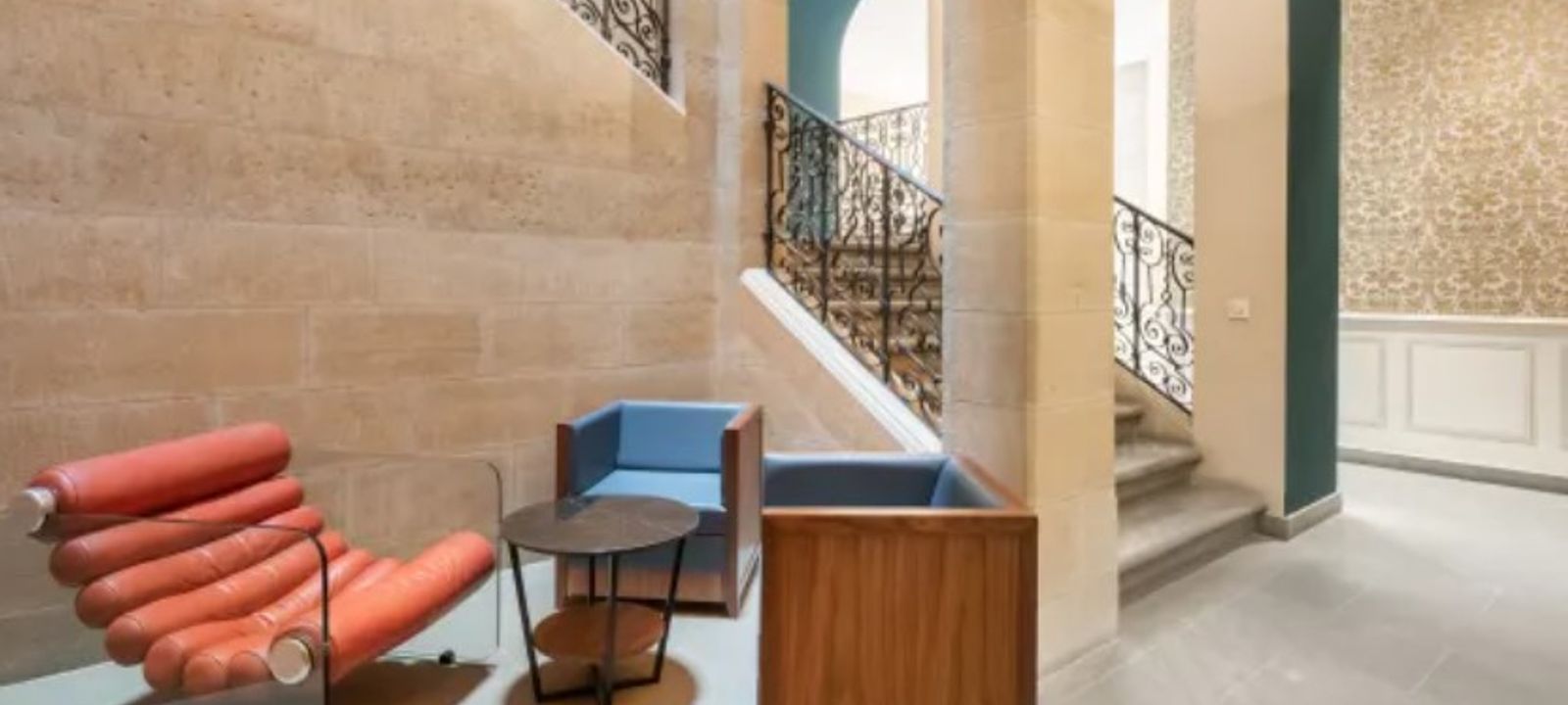 125 Eugene O'neill Dr, New London - Image 1