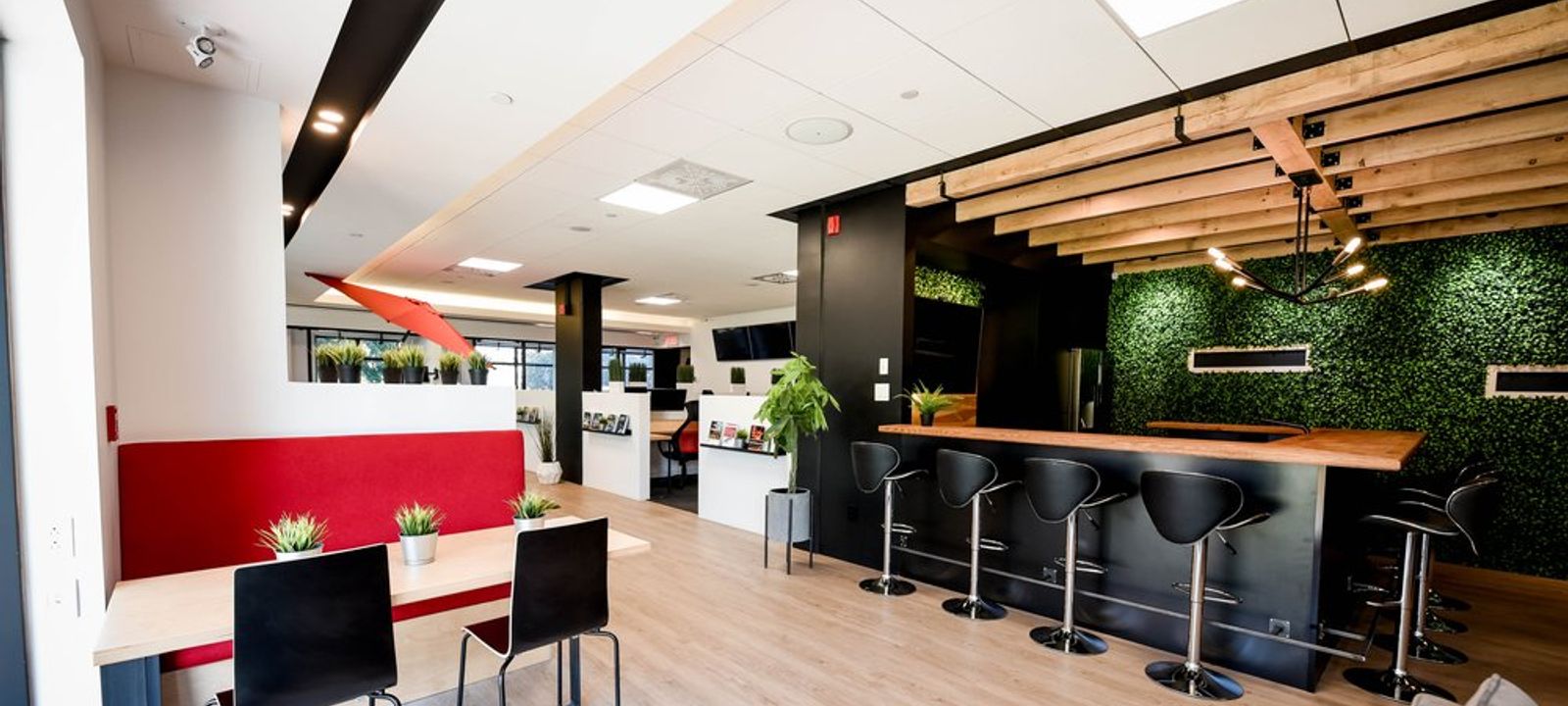 2727 Saint-patrick St, Montreal - Image 1