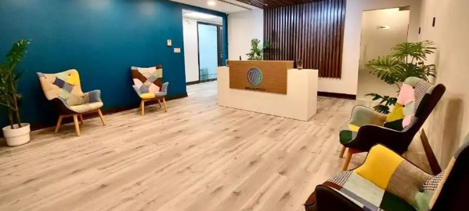 690 Dorval Dr, Oakville - Image 1