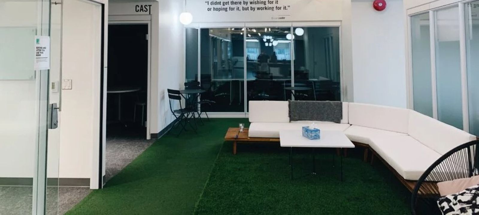 167 Lombard Ave, Winnipeg - Image 1