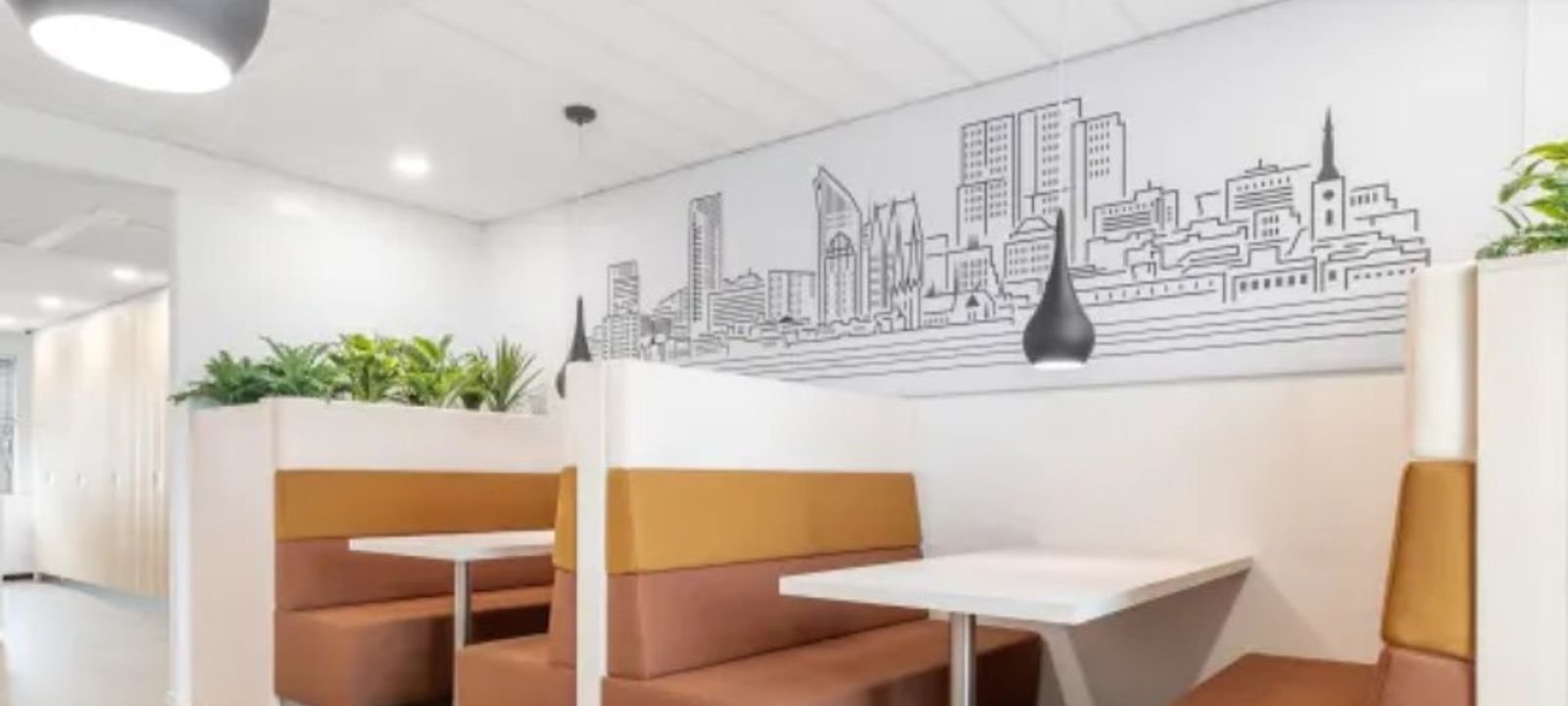 2611 S Clark Street, Arlington - Image 1