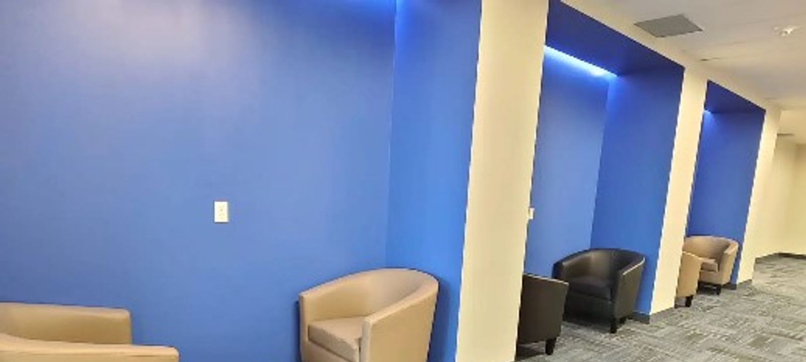 55 Commerce Valley Dr W, Thornhill - Image 1