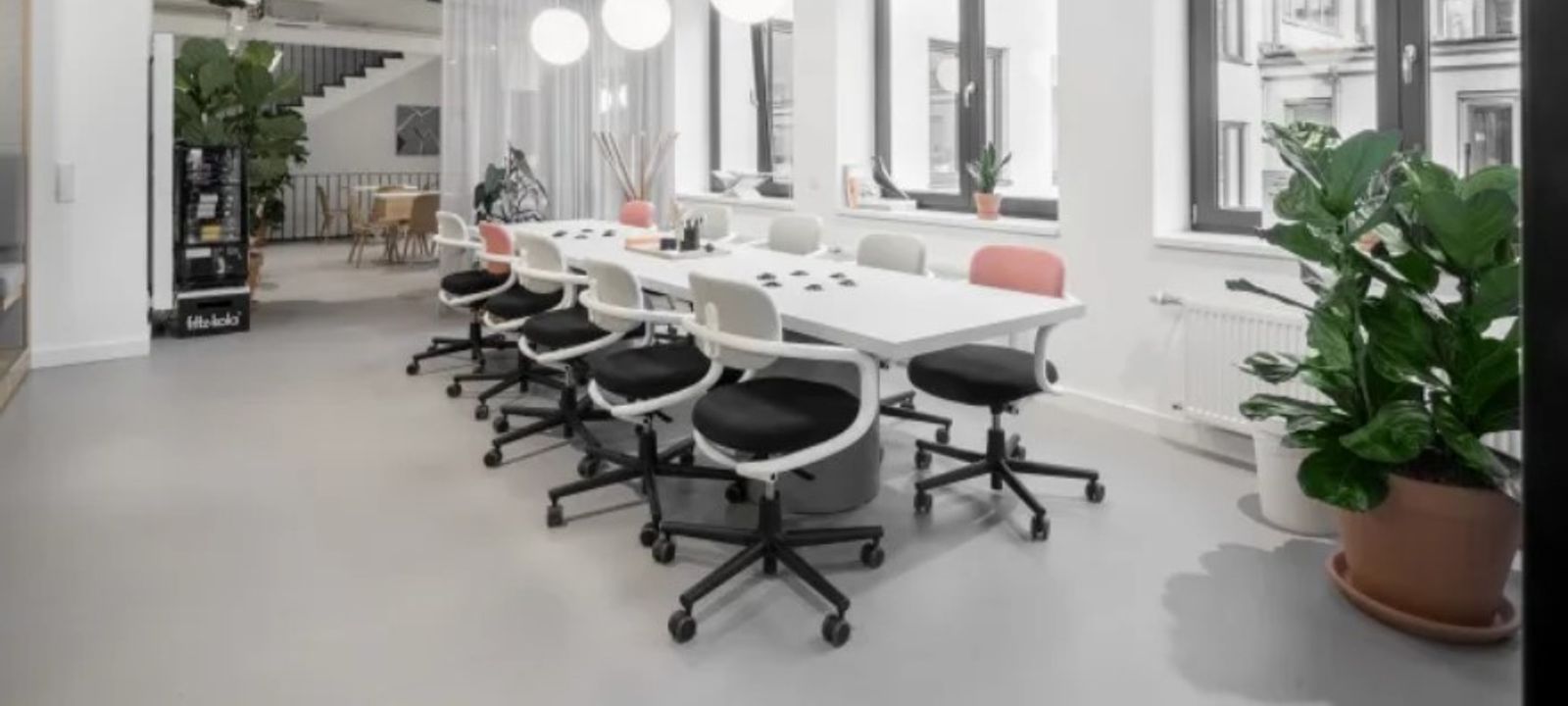 10054 102 St Nw, Edmonton - Image 1