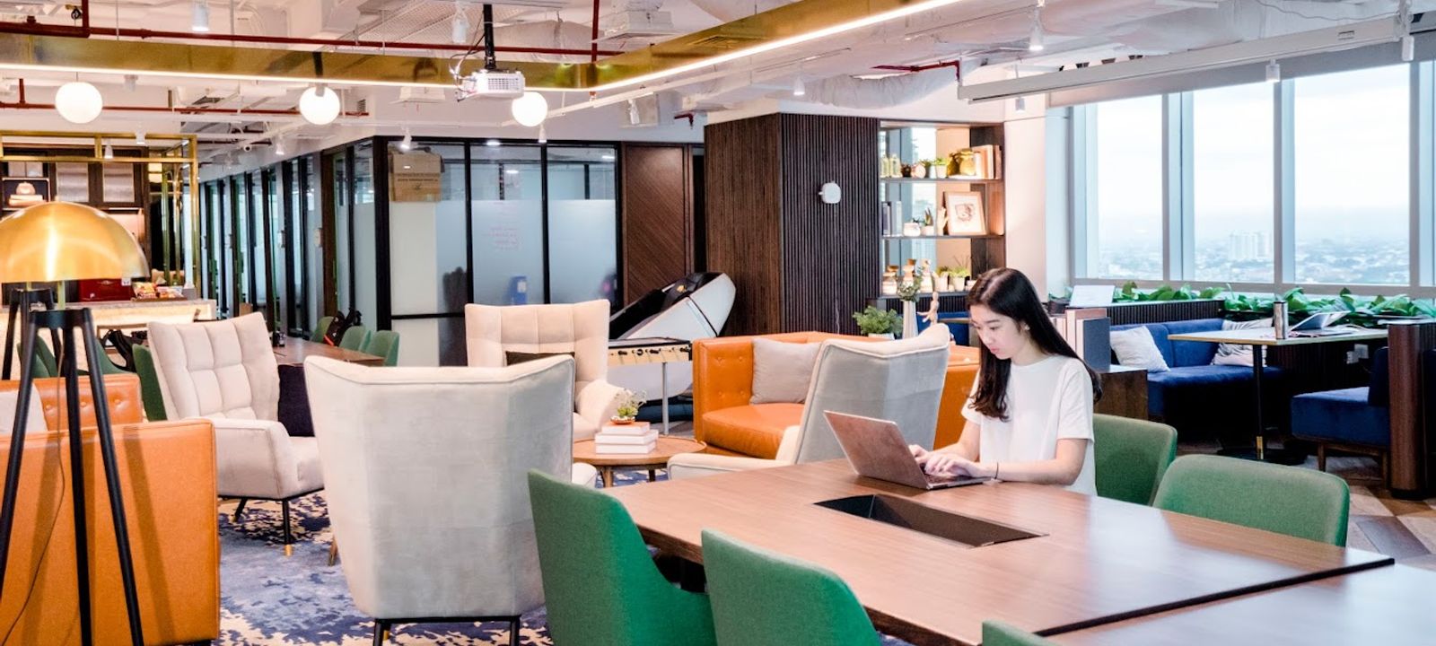 19 Jl Asia Afrika, Senayan Central Jakarta - Image 1