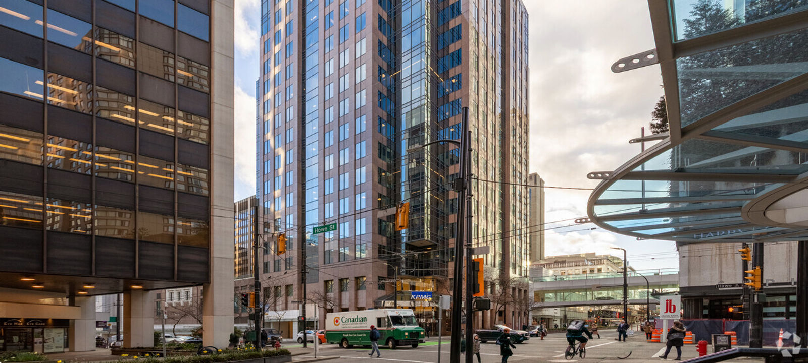 777 Dunsmuir, Vancouver - Image 1