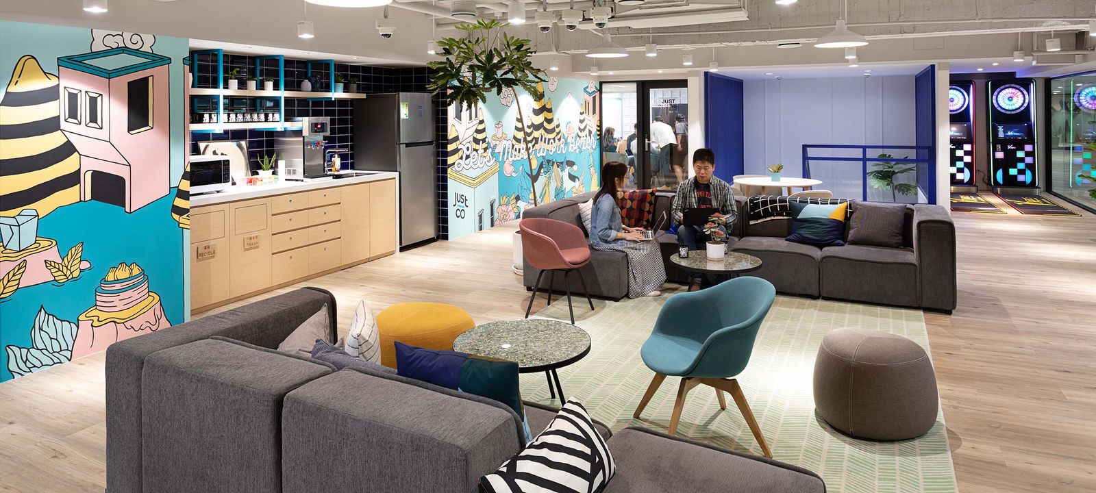 No. 156 Sec 3 Minsheng E Rd, Songshan Dist - Image 1