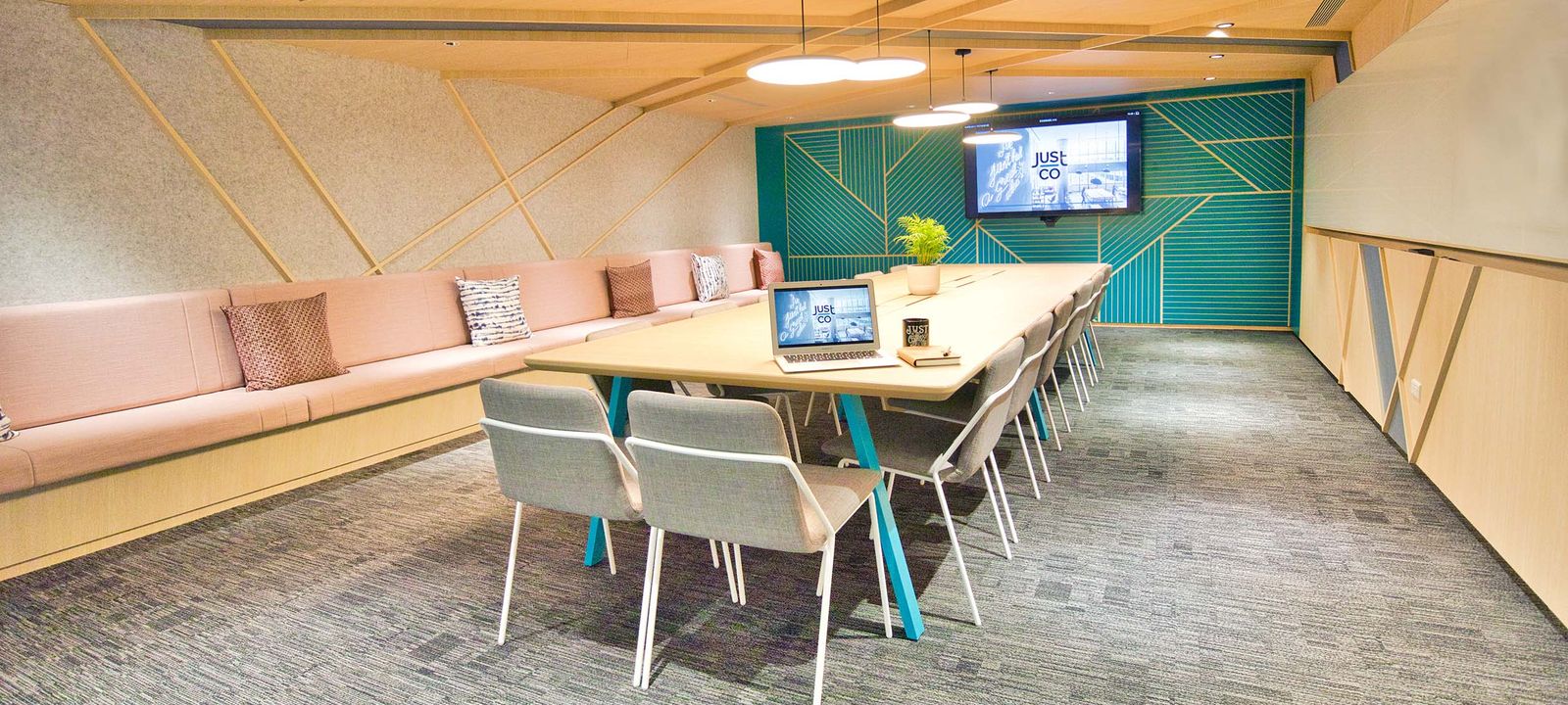 No. 156 Sec 3 Minsheng E Rd, Songshan Dist - Image 1