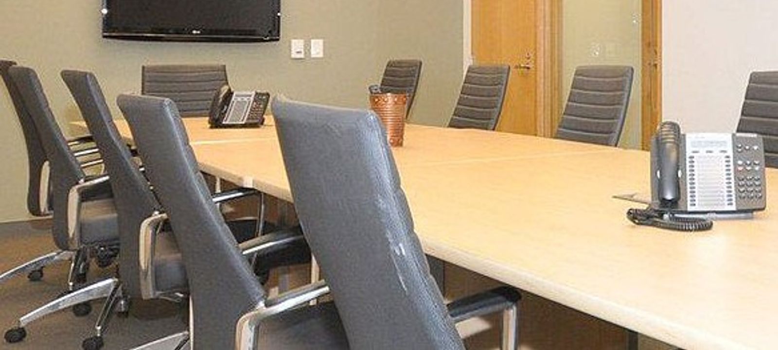 2275 Upper Middle Rd E, Oakville - Image 1