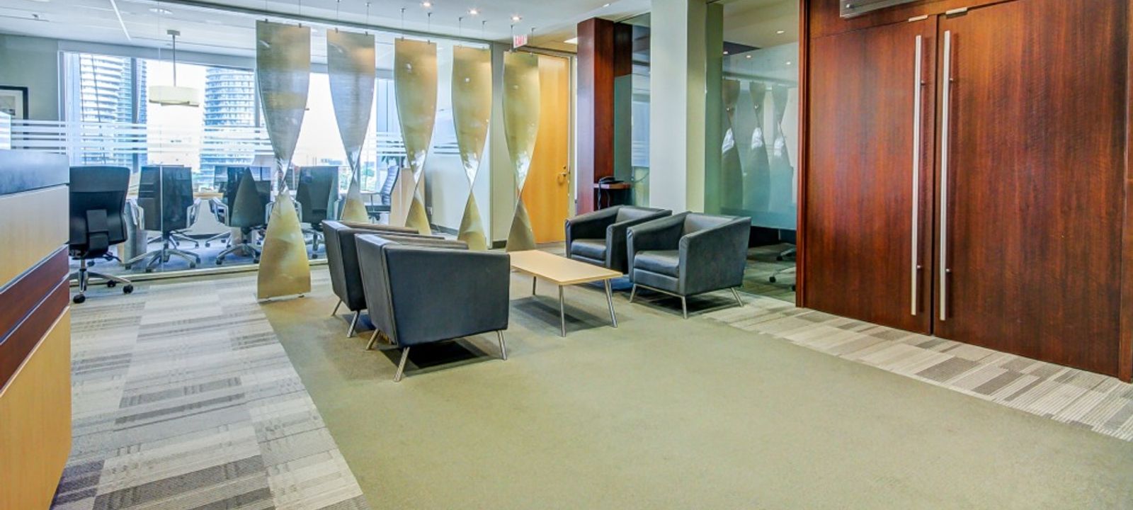 77 City Centre Drive East Tower, Mississauga - Image 1