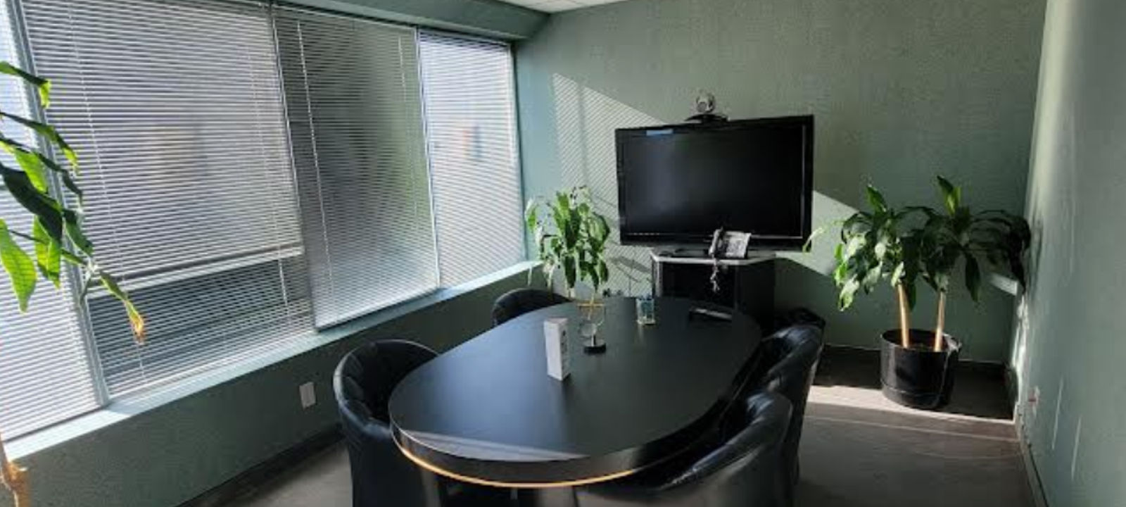 70 East Beaver Creek Rd, Richmond Hill - Image 1