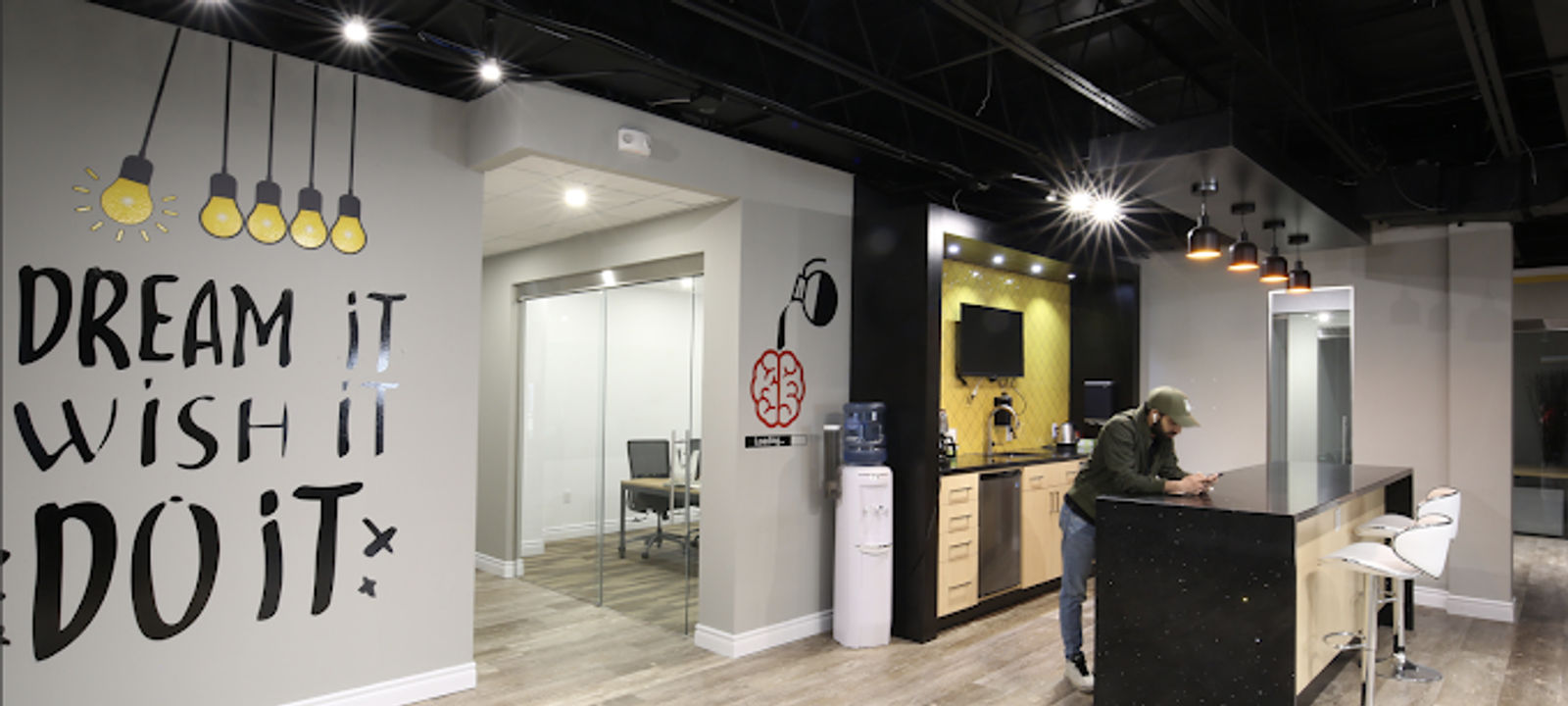 4230 Sherwoodtowne Blvd, Mississauga - Image 1