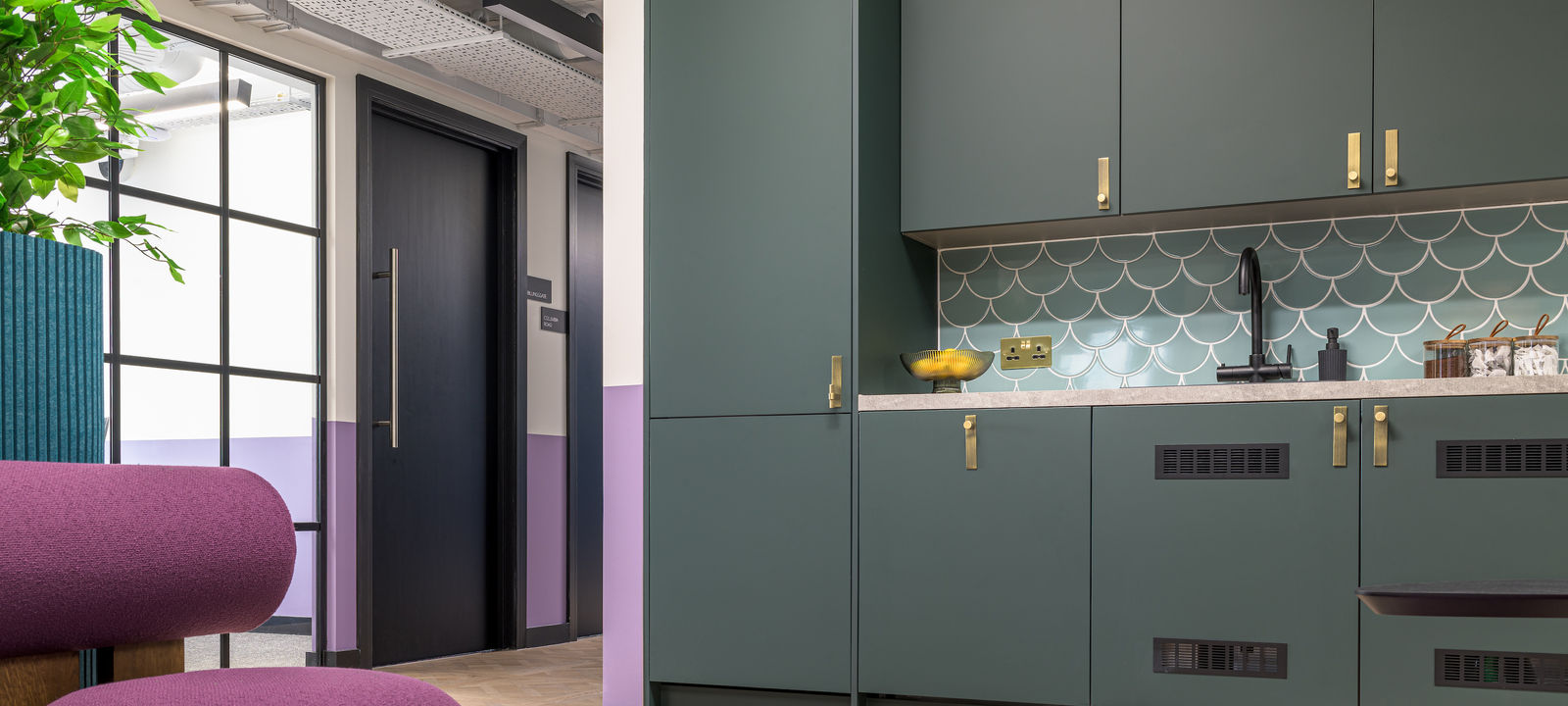 222 Bishopsgate, Greater London - Image 1