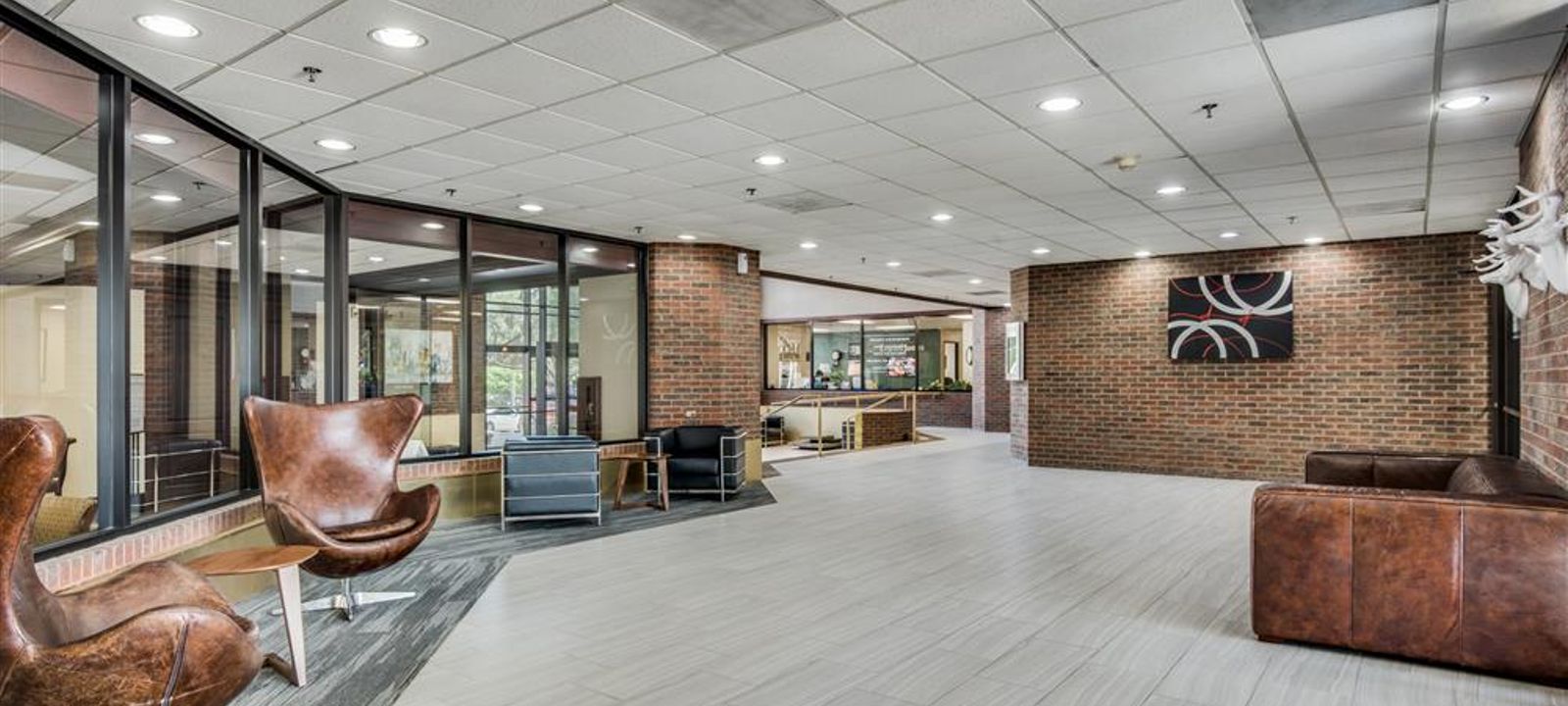 1801 N Hampton Road, Desoto - Image 1