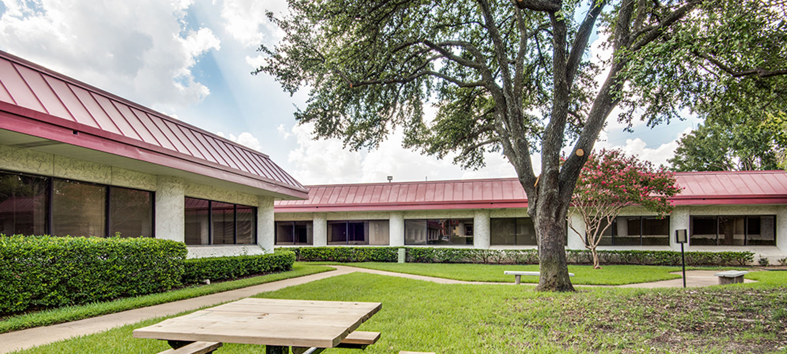 9550 Forest Ln, Dallas - Image 1