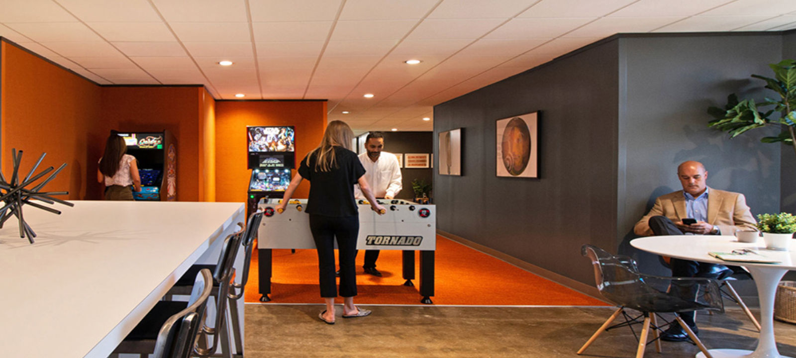 7322-7324 Southwest Freeway, Houston - Image 1