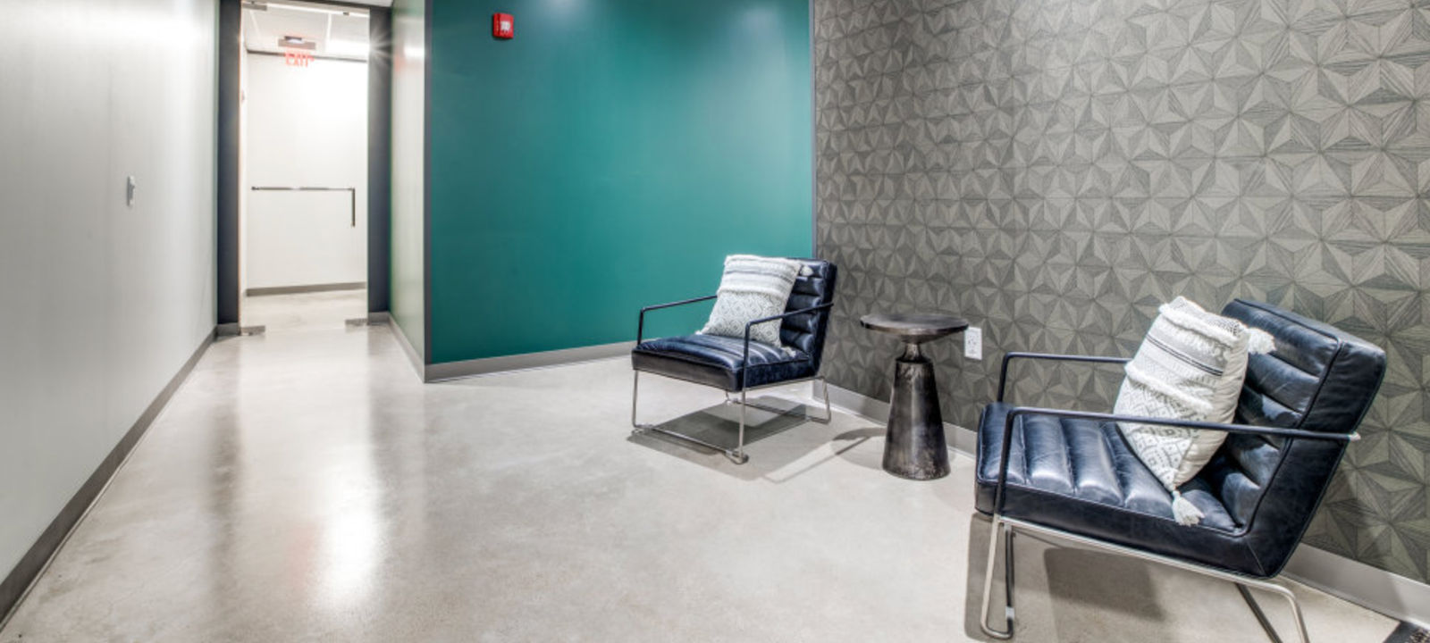 340-350 N Sam Houston Pkwy E, Houston - Image 1