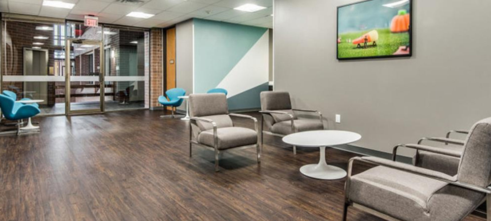 8204 Elmbrook Dr, Dallas - Image 1