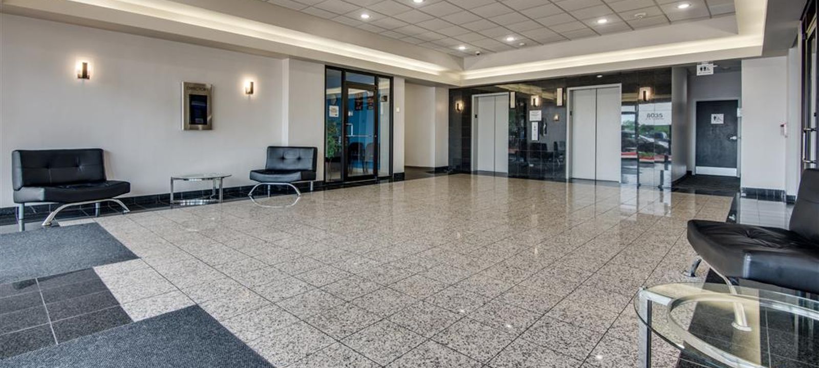 8035 E R L Thornton Fwy, Dallas - Image 1