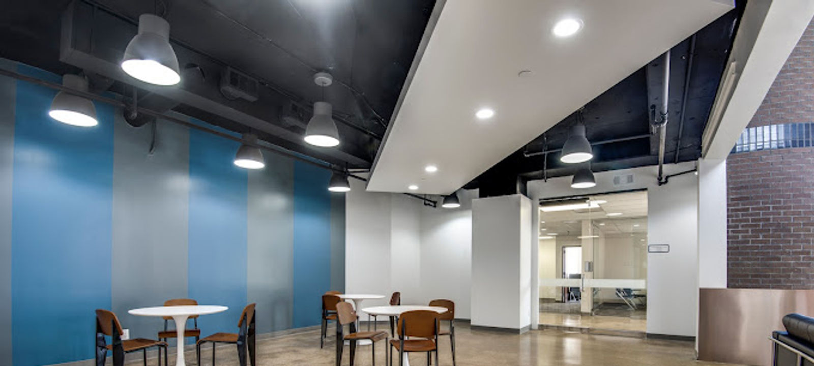 2351 W Northwest Hwy, Dallas - Image 1