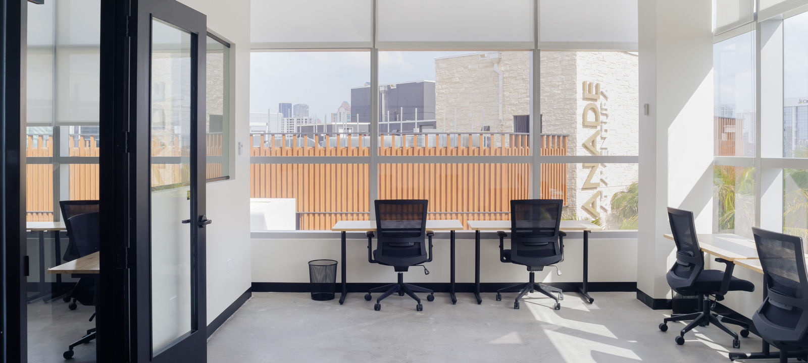 19505 Biscayne Blvd, Aventura - Image 1