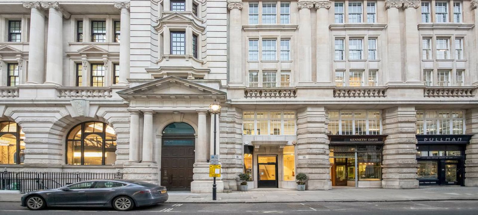 15 King Street, St. James's - Image 1