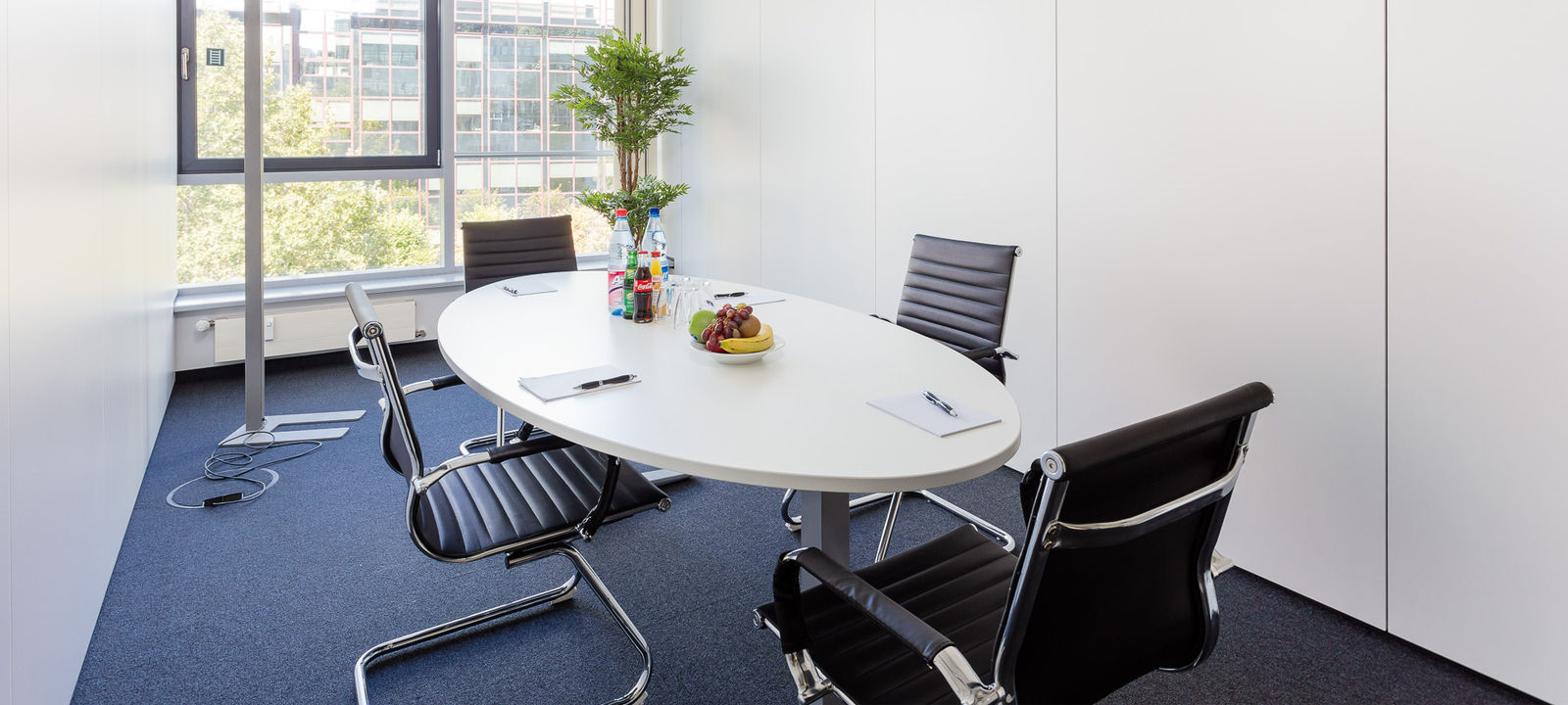 69 Mainzer Landstrasse, Frankfurt - Image 1