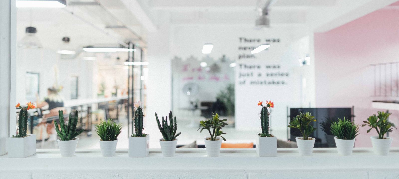 Canal House - Image 1