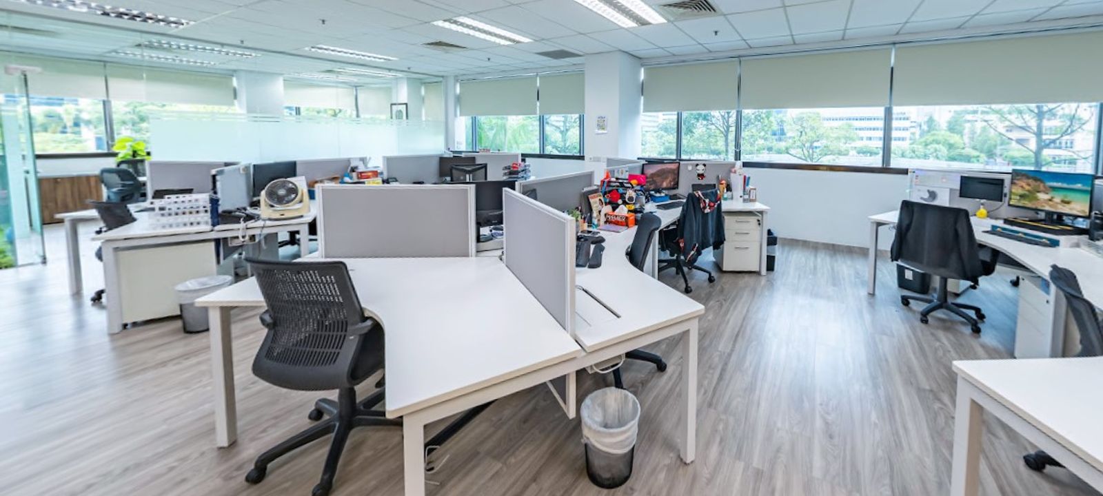 25 International Business Park, Sin­ga­pore - Image 1