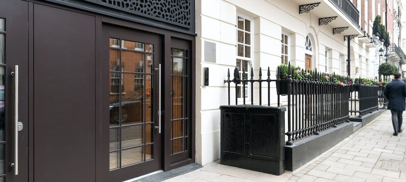 7 Hertford Street, Greater London - Image 1