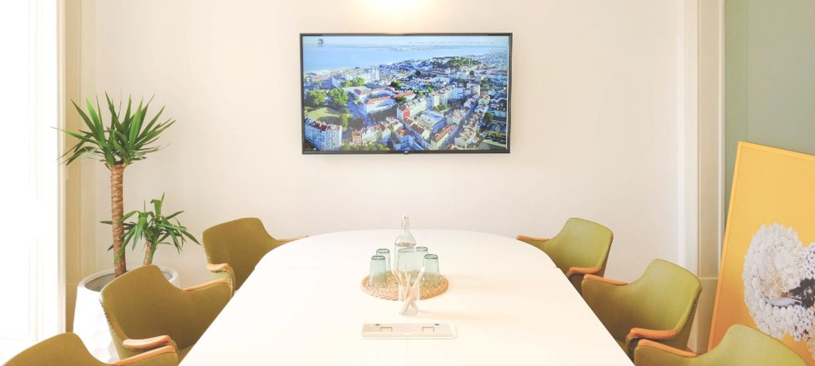 Largo Rafael Bordalo Pinheiro 29, Lisbon - Image 1