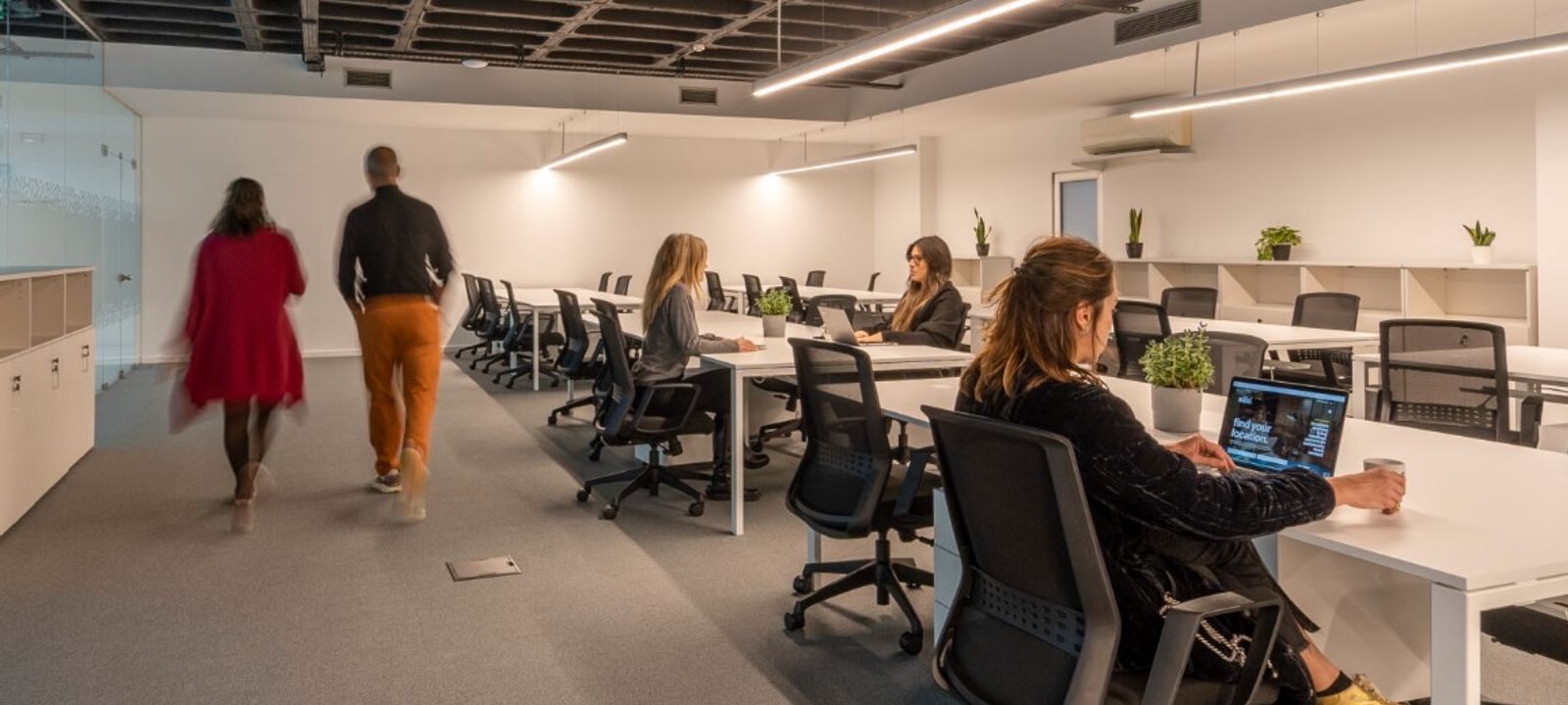 Rua Cristóvão Pinho Queimado 33 Loja C, Aveiro - Image 1