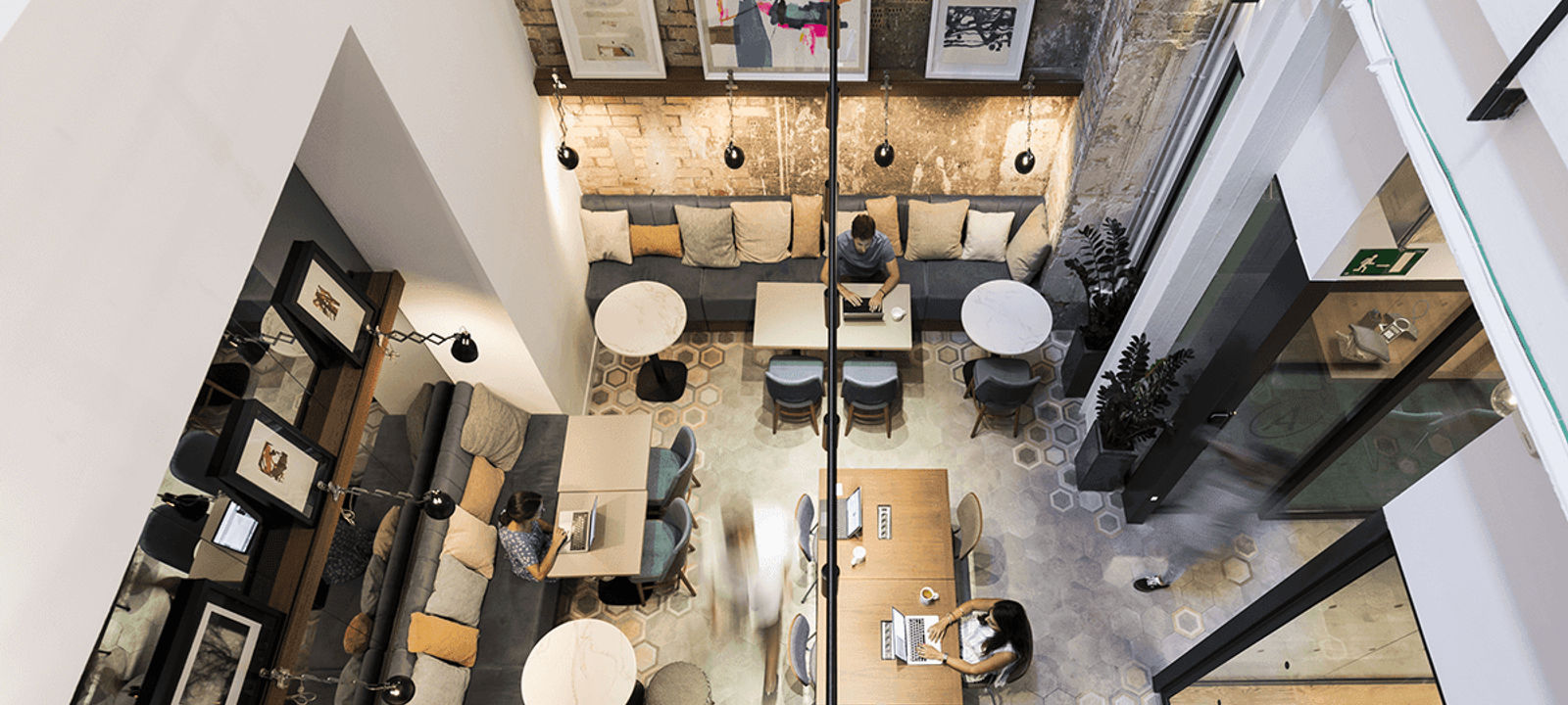 9 Carrer D'estruc, Barcelona - Image 1