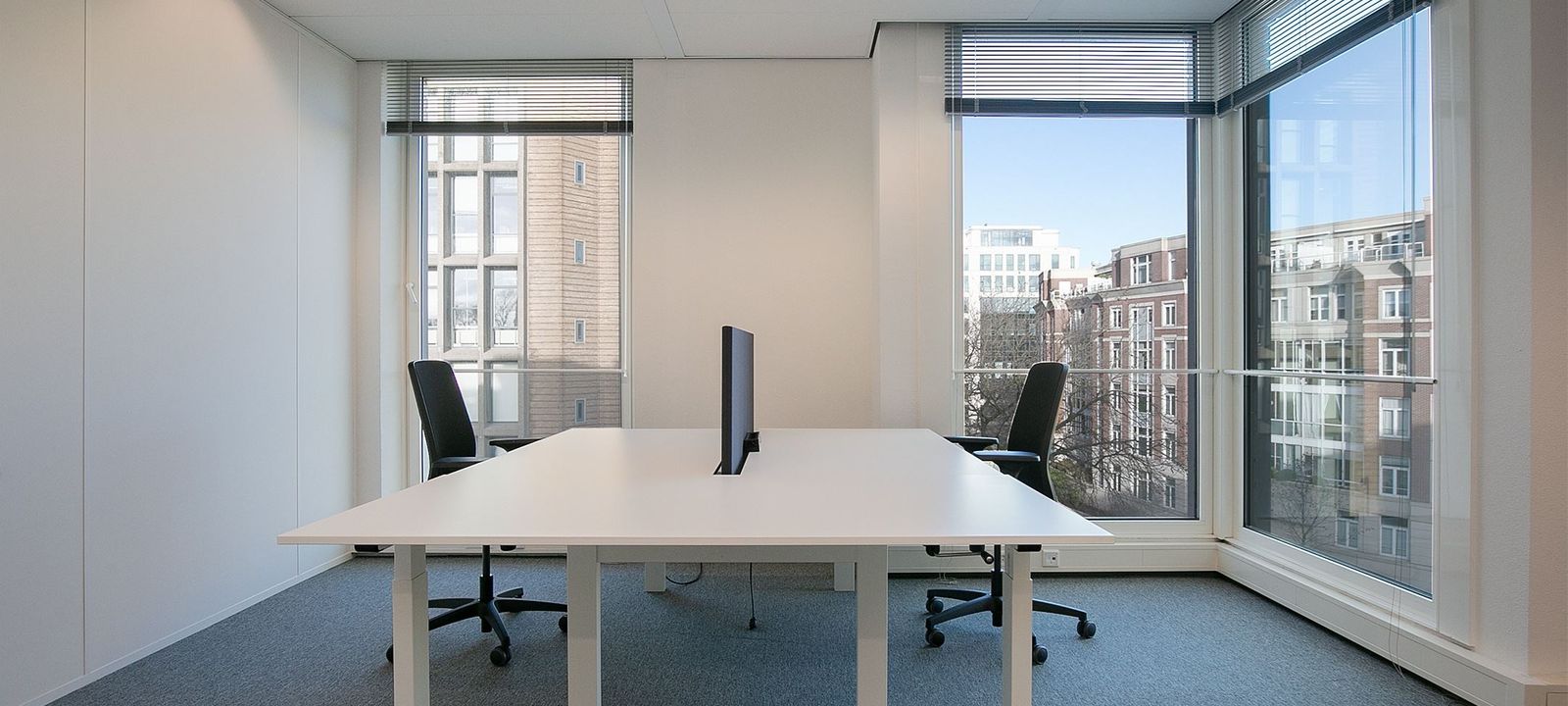 Alexanderveld 5-9, Den Haag - Image 1