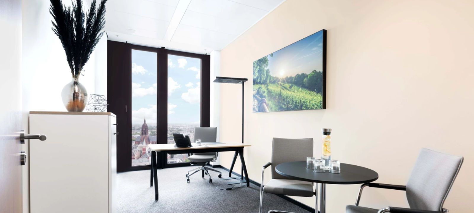 Neue Mainzer Str 6-10, Frankfurt Am Main - Image 1