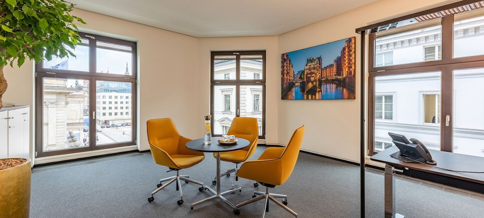 32 Alter Wall, Hamburg - Image 1