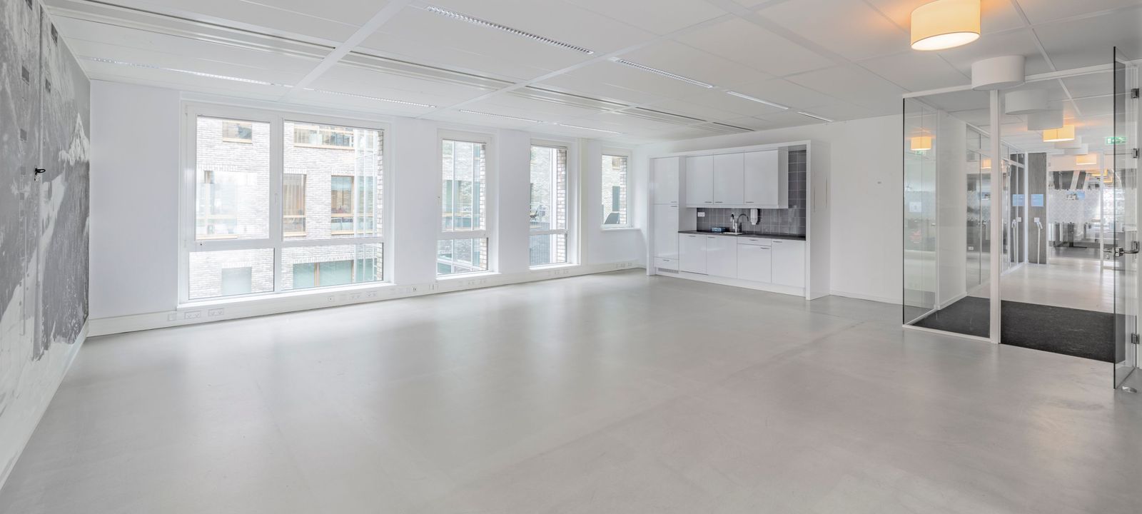 Flight Forum 120-159, Eindhoven - Image 1