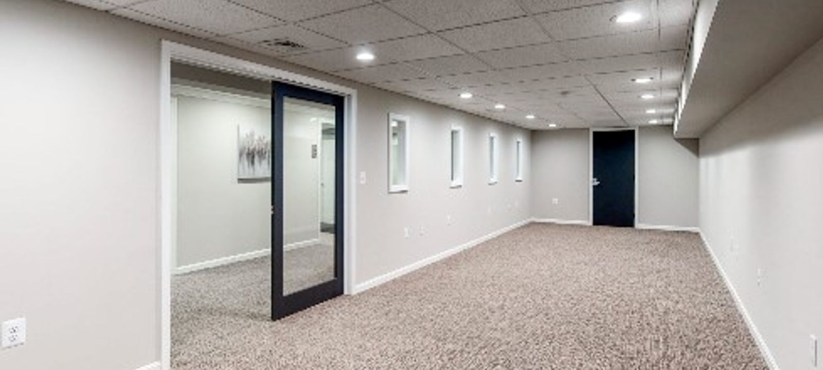 48 S Market St, Elizabethtown - Image 1