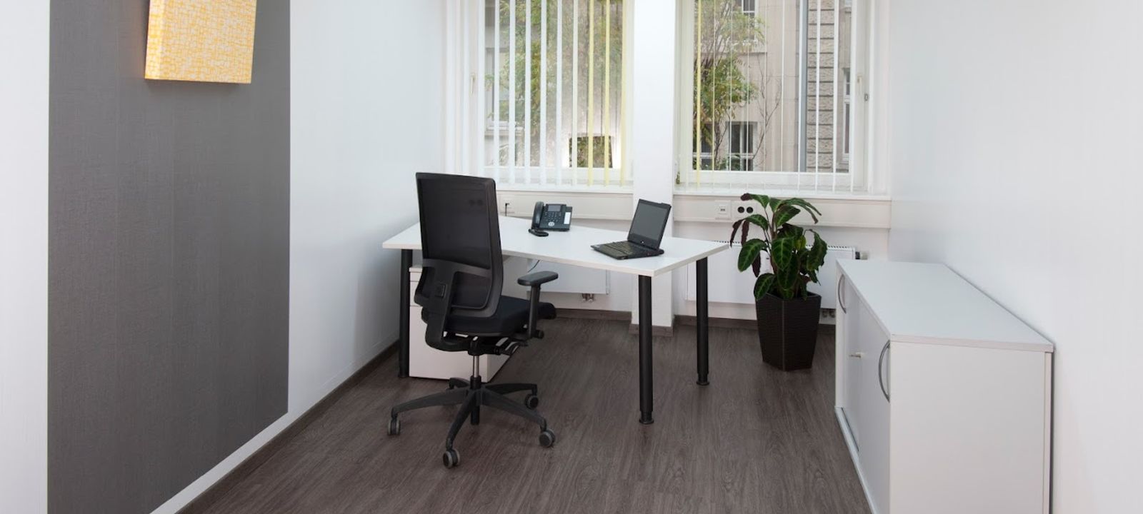 Konigstrasse 82, Stuttgart - Image 1