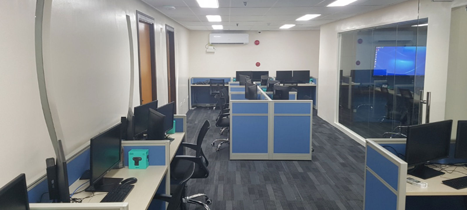 8 Eastwood Avenue, Quezon City - Image 1