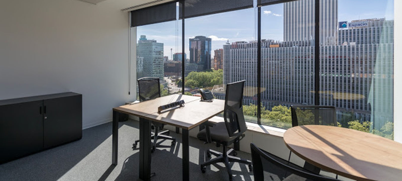 130 Paseo De La Castellana, Madrid - Image 1