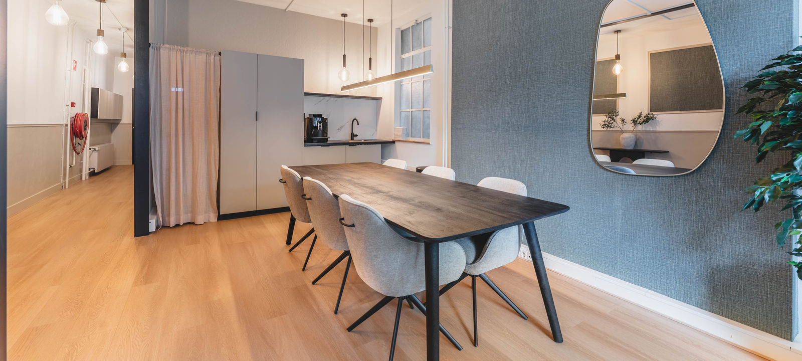 Herengracht 221, Amsterdam - Image 1