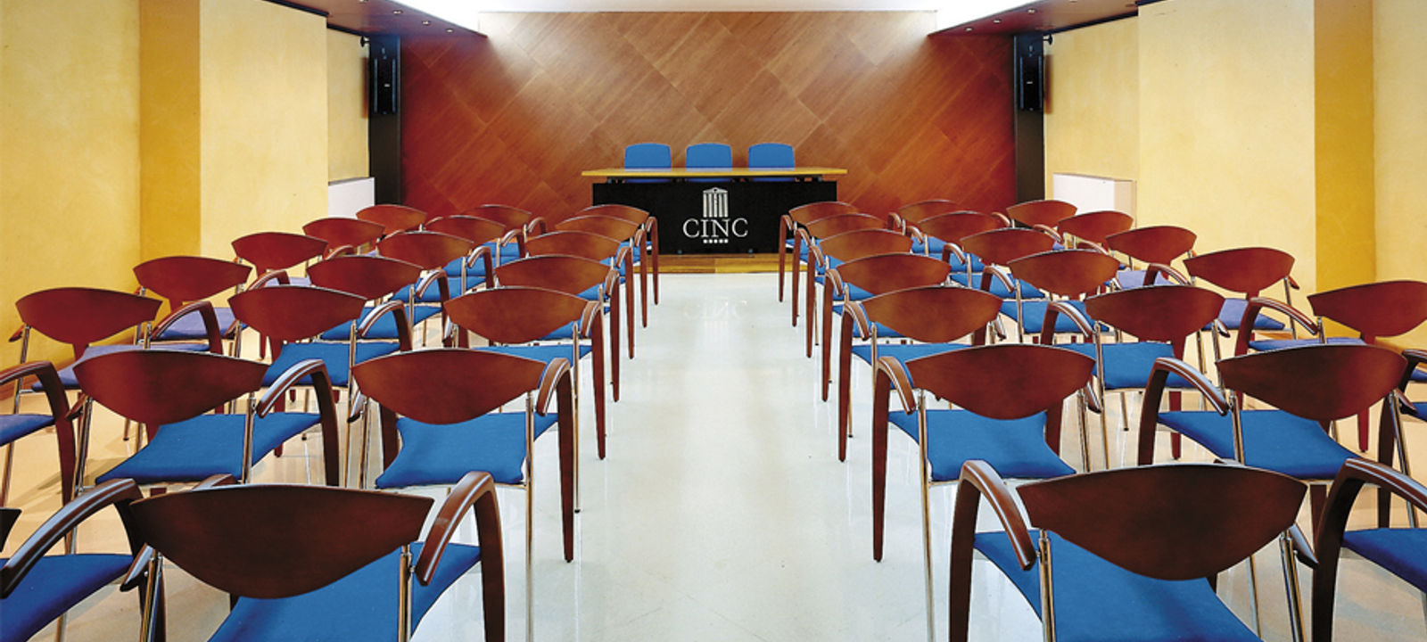 8 Carrer D'en Blanc, Girona - Image 1