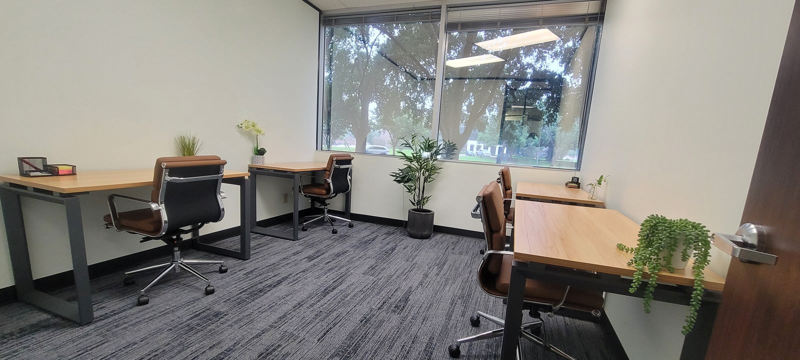 3200 Wilcrest Dr 3200 Wilcrest Dr, Houston - Image 1